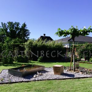 Gartenbecken 147