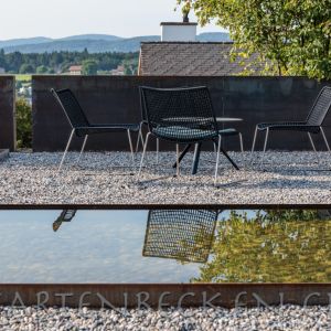 Gartenbecken 168