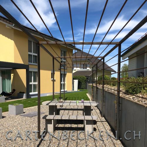 Laube 001